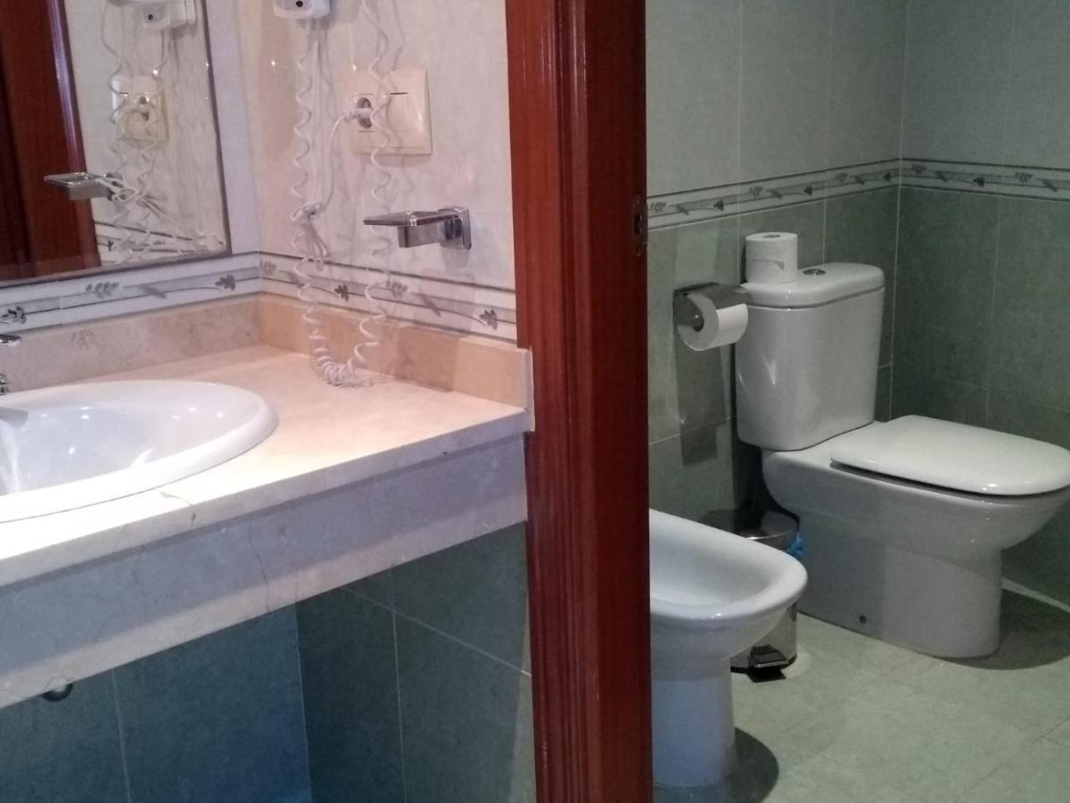 Apartamentos Don Juan Манільва Екстер'єр фото